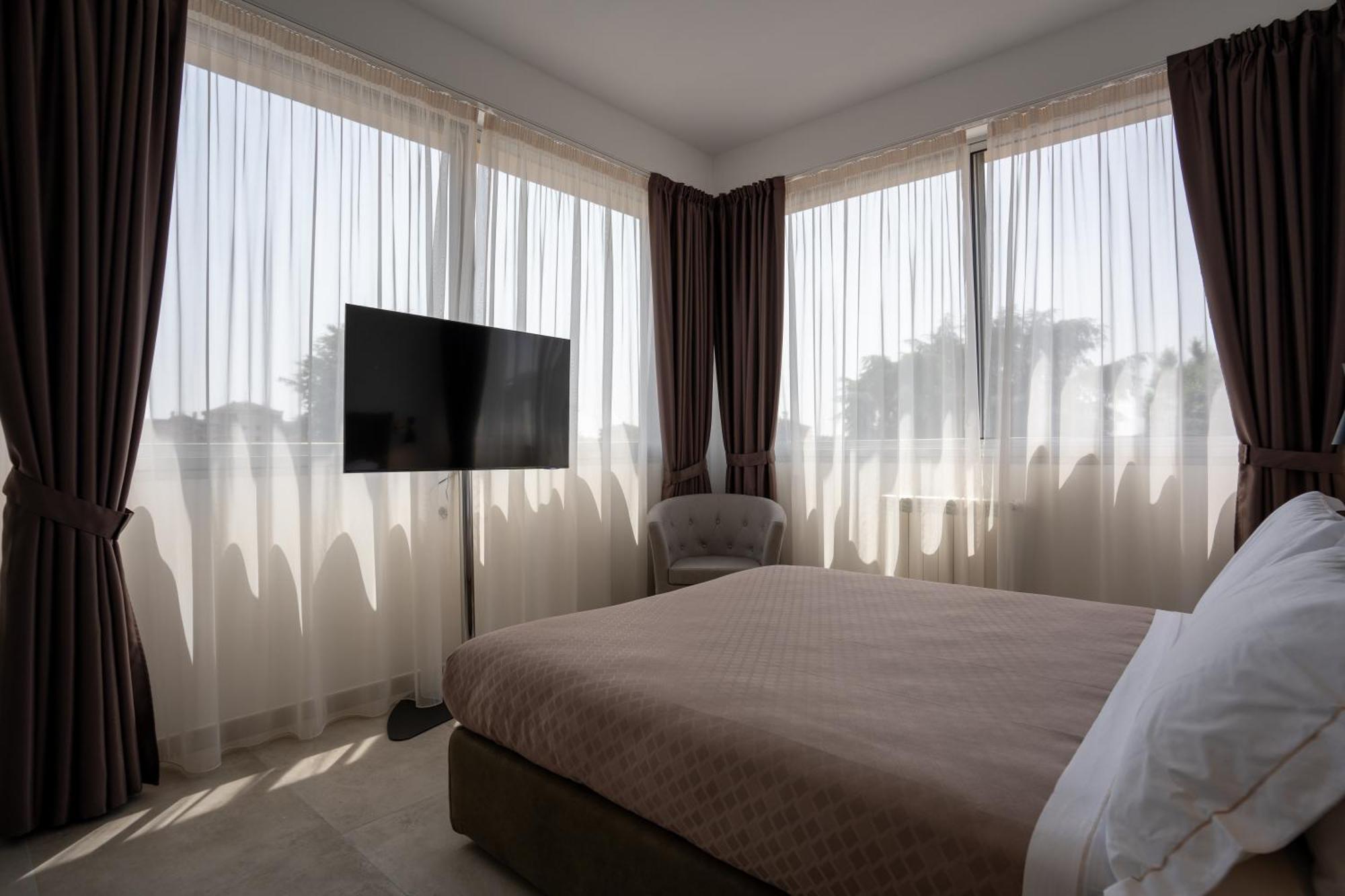 Hotel Bula Bollate Bagian luar foto