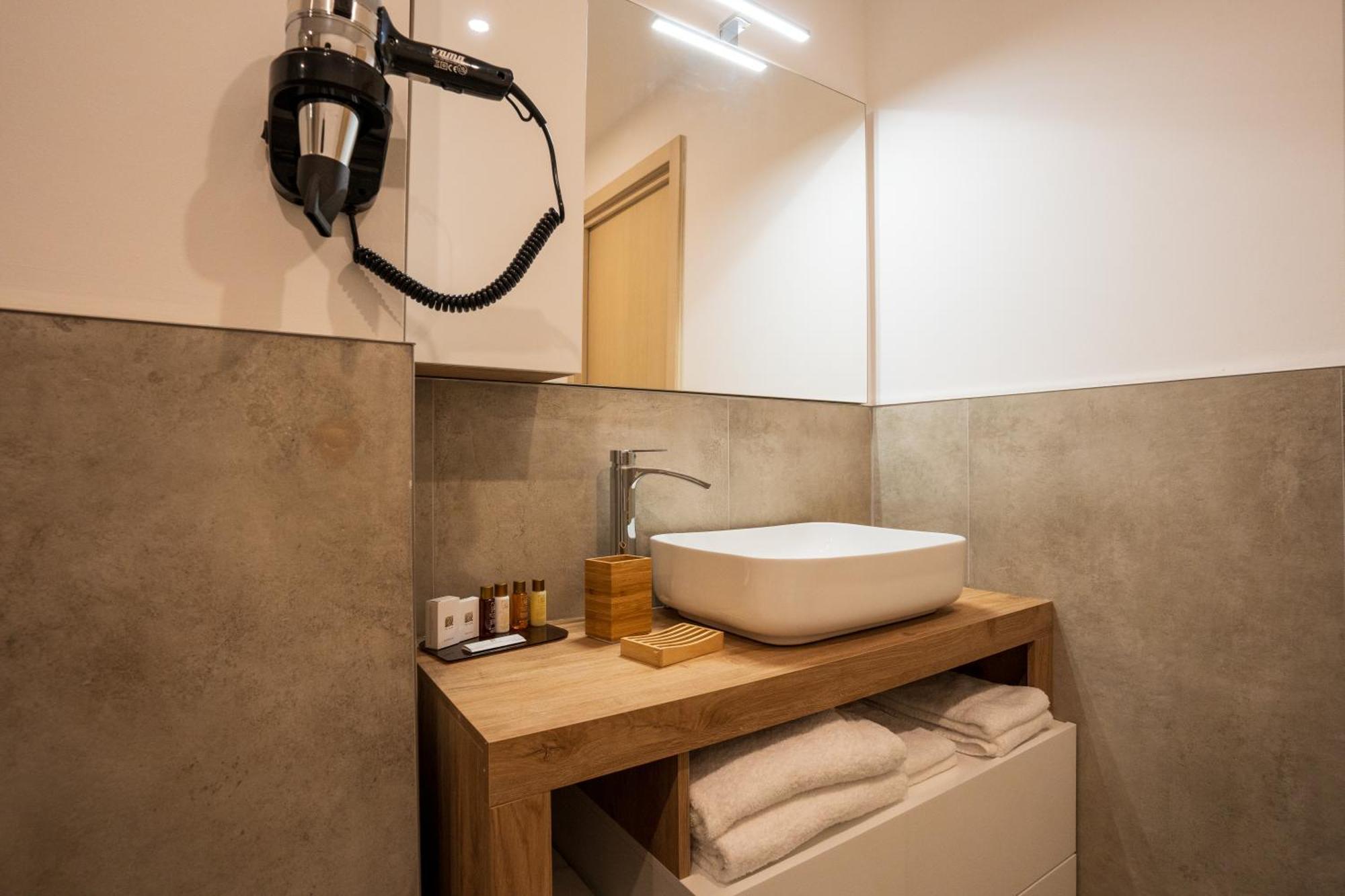 Hotel Bula Bollate Bagian luar foto
